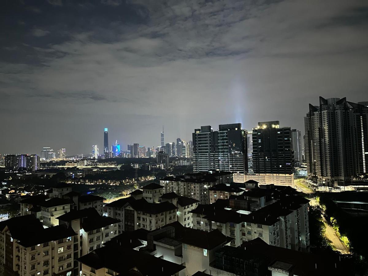 Reizz Residence By Leo Suites Kuala Lumpur Exteriér fotografie